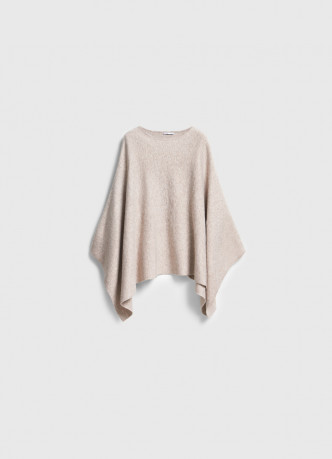 Асимметричное вязаное пончо