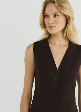 Однобортный жилет из поливискозы