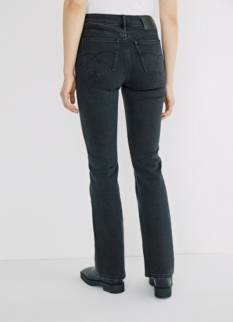 Расклешённые джинсы Bootcut