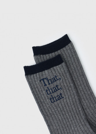 Высокие носки в рубчик с вышивкой