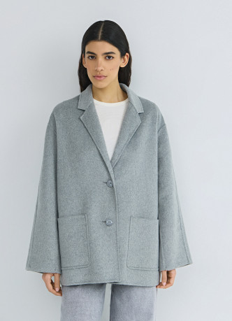 Легкое пальто