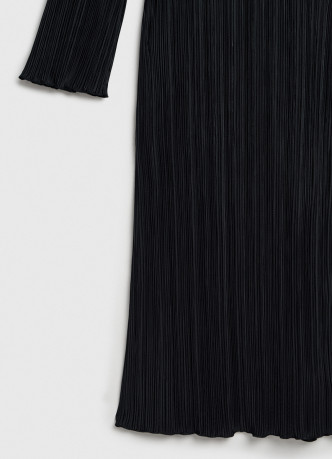 Трикотажное платье с ремнём