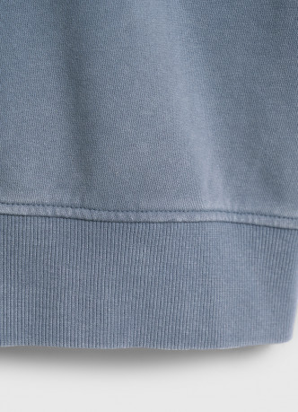 Свитшот с эффектом стирки