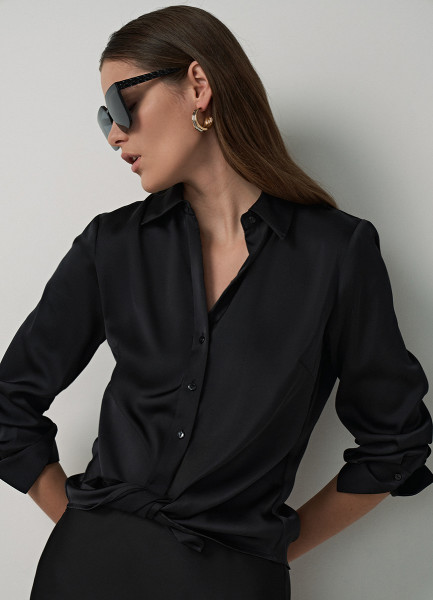 Приталенная блузка из сатина, Черный O`Stin LS4683O02-99