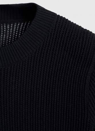 Ажурный джемпер с коротким рукавом