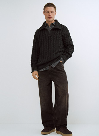 Вязаный джемпер поло с косами