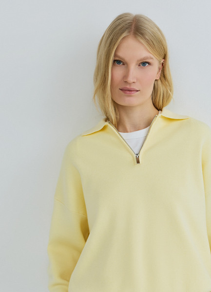 Джемпер с воротником поло на молнии Желтый 3599₽
