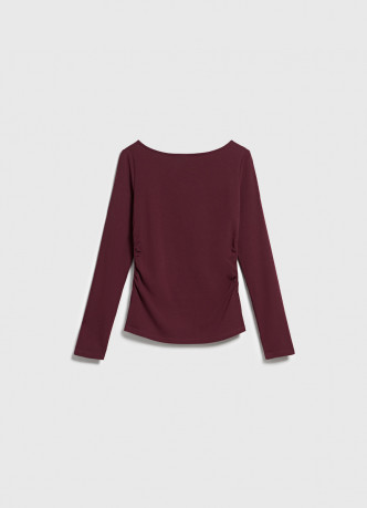 Лонгслив с вырезом лодочкой