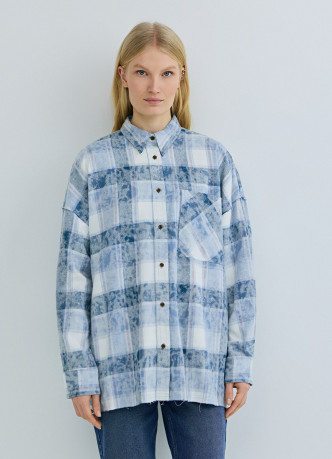 Рубашка в клетку из фланели