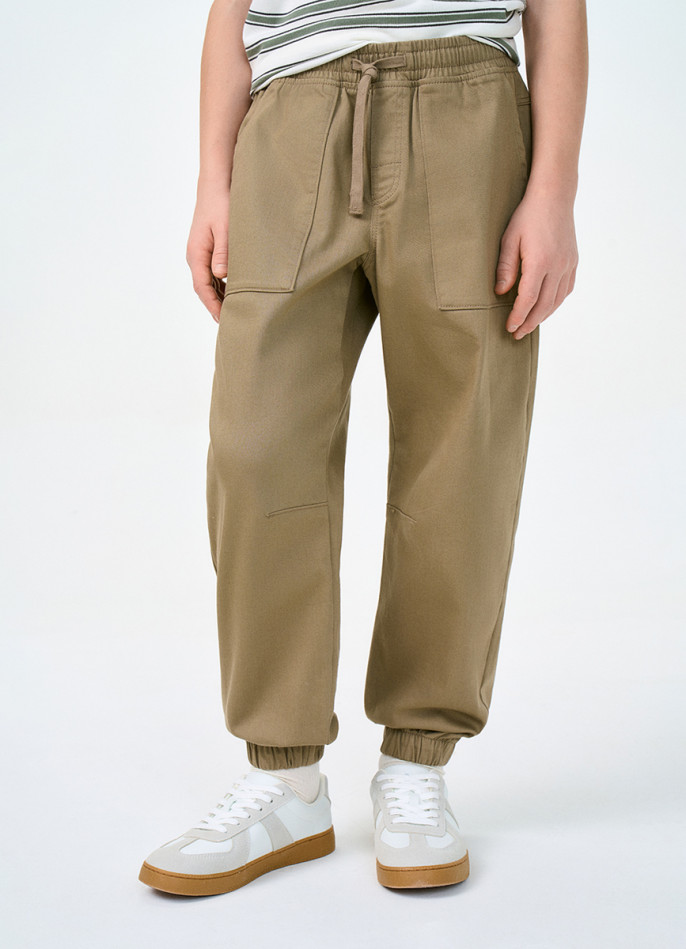 Брюки с эластичным поясом для мальчиков