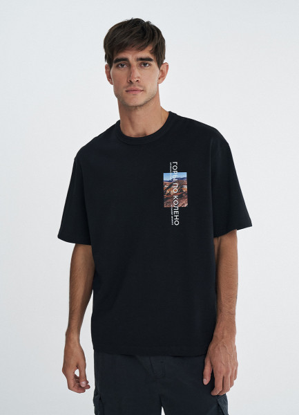 

Футболка с природным термопринтом O'STIN х Экспедиция, Черный