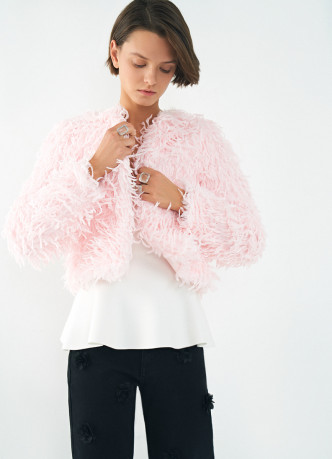 Укороченный фактурный жакет