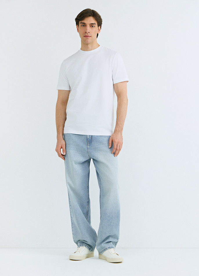 Базовая футболка