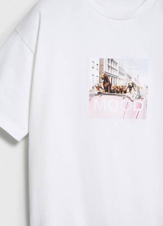 Футболка оверсайз с принтом