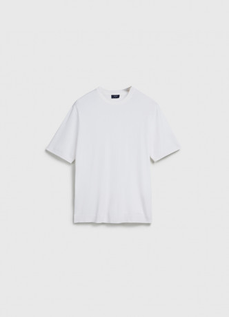 Вязаная футболка из пряжи