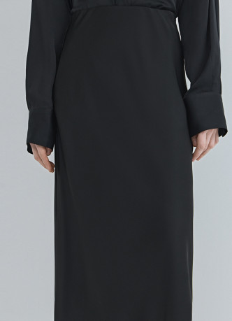 Атласная юбка миди А-силуэта