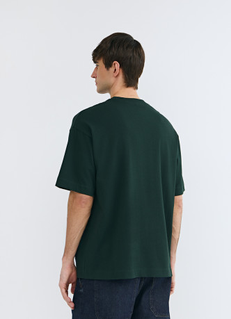 Футболка из плотного хлопка с карманом