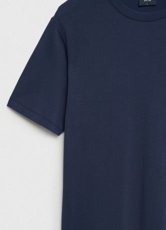 Футболка из гладкой ткани