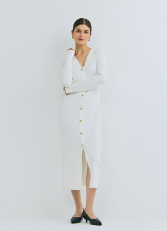 Вязаное облегающее платье