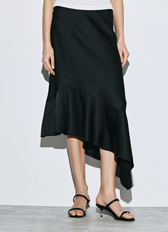 Атласная юбка миди А-силуэта