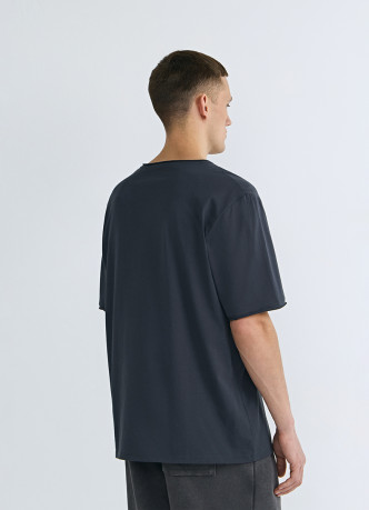 Футболка с необработанным краем