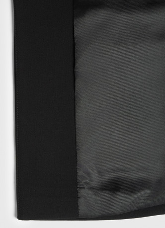 Однобортный приталенный жакет