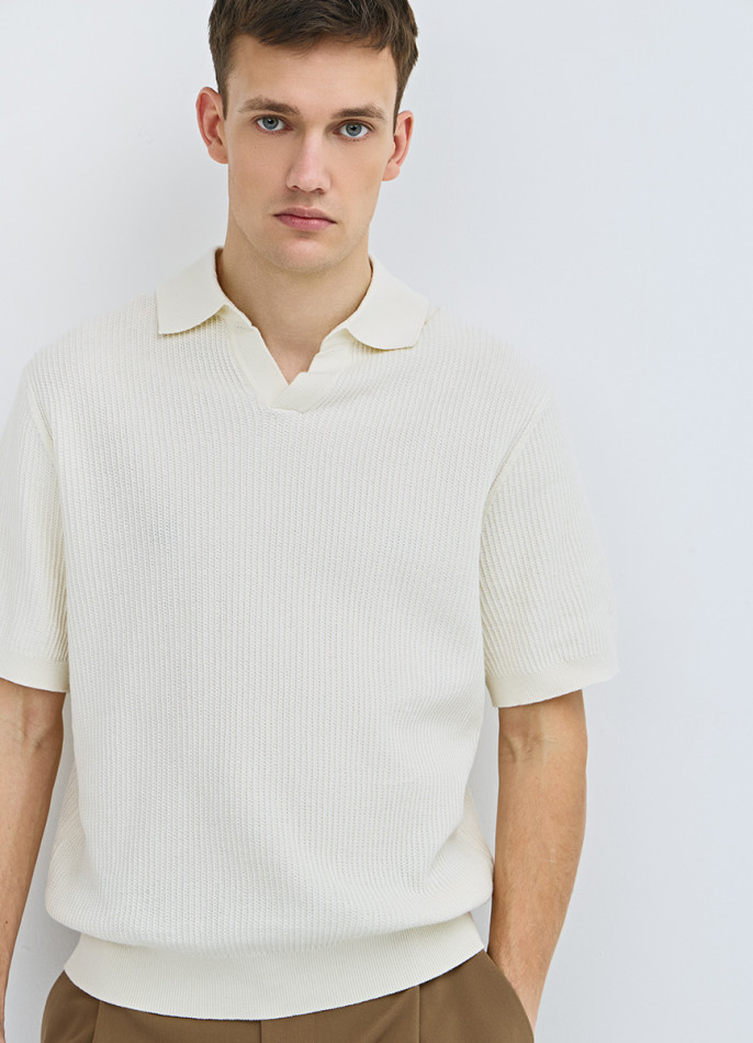 Поло из текстурной ткани