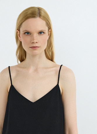 Топ изо льна на бретелях