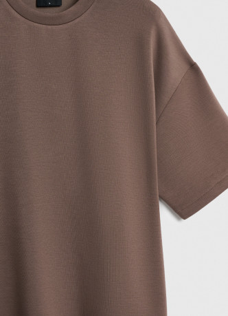 Футболка оверсайз с разрезами