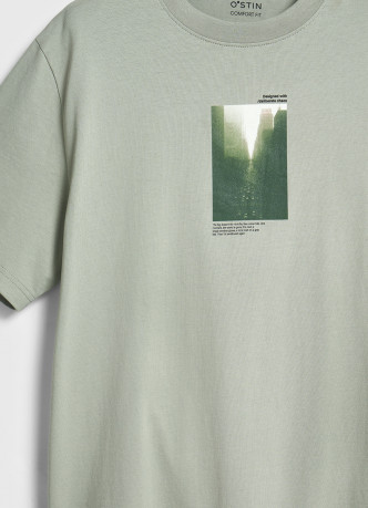 Футболка с принтом