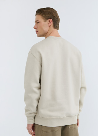 Базовый свитшот с принтом