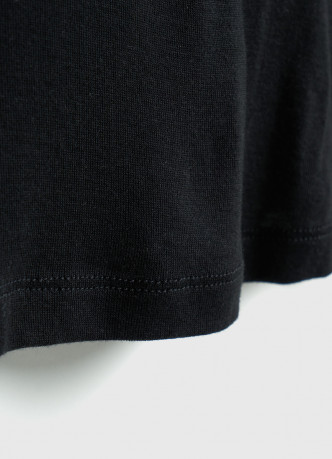 Приталенный лонгслив