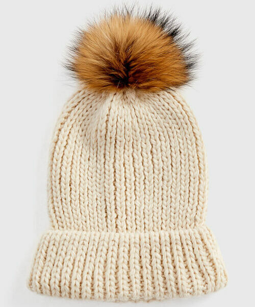 

Шапка с помпоном, Молочный